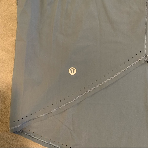 LULULEMON athletic top - Picture 3 of 3